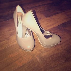 STEVE MADDEN HEELS