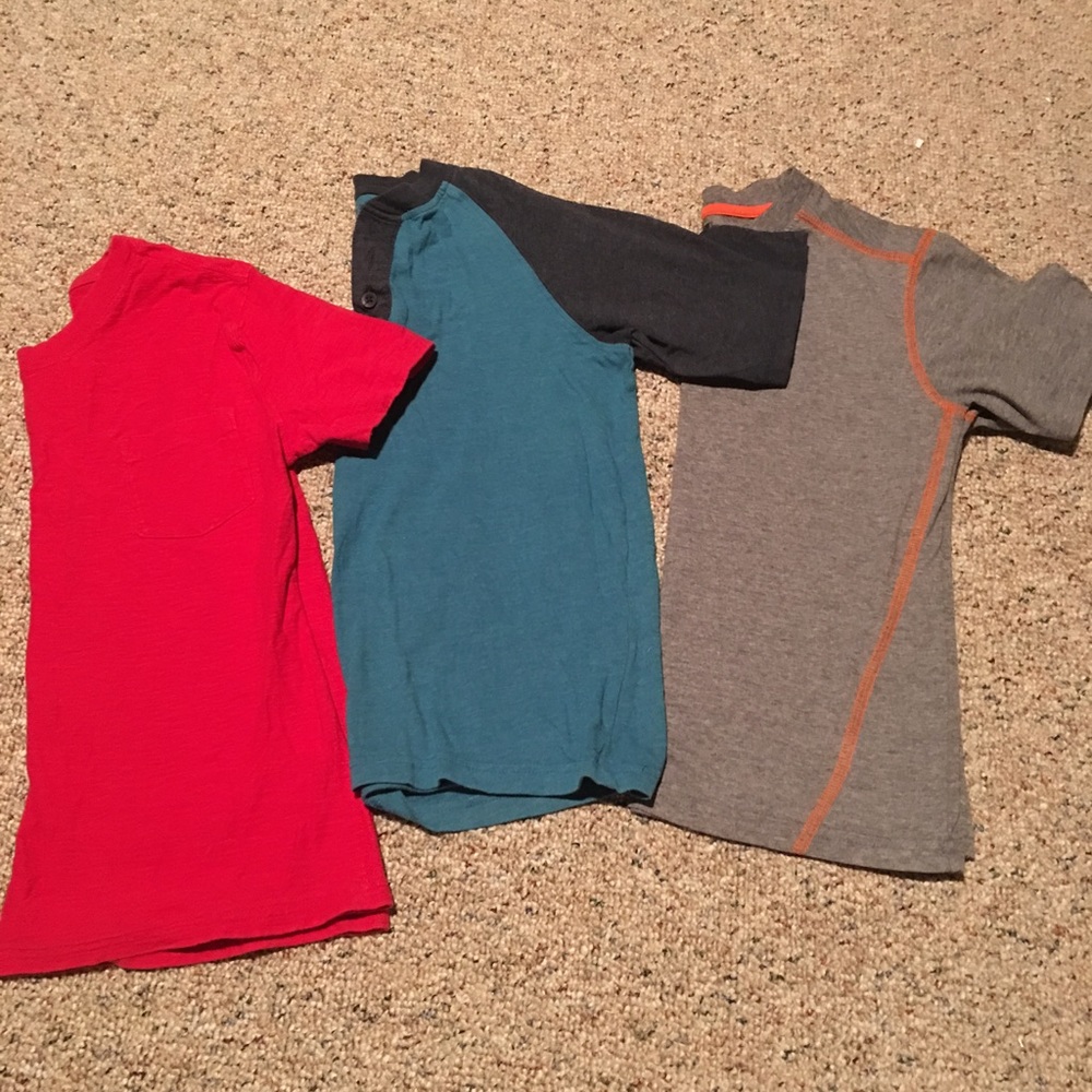 Lot of 3 boys shirts