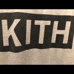 Kith box logo T