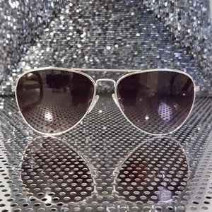 Silver Aviator Sunglasses Silver Aviator Sunglasses
