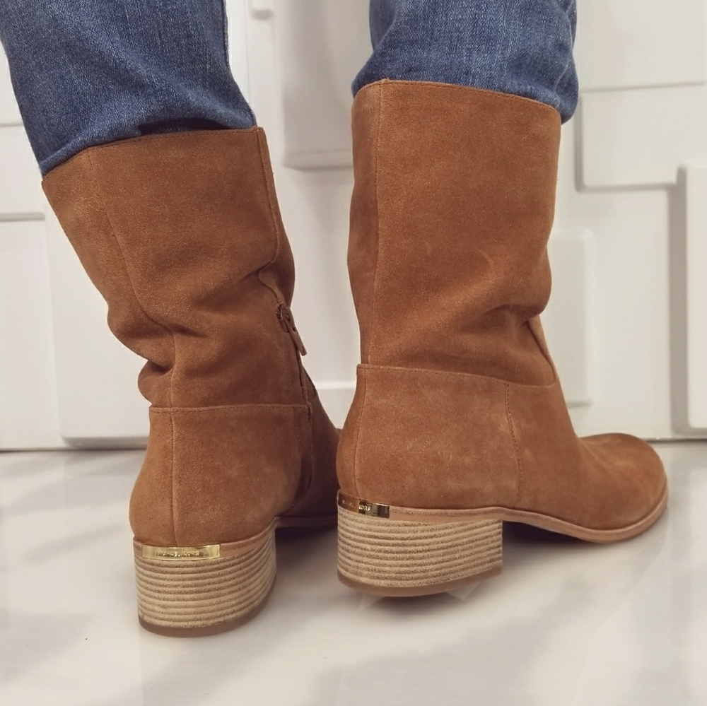 MORE SIZES ADDED MICHAEL KORS BOOTIES 8 - Picture 2 of 4