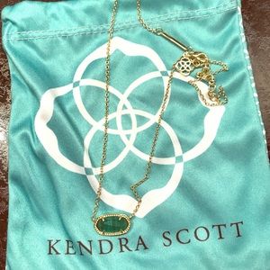 Kendra Scott Elisa necklace ☘️💚💚💚