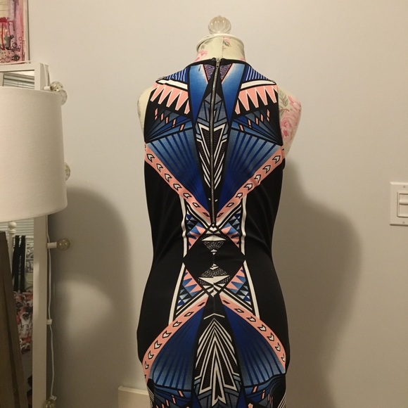 SEXY Bodycon Dress  - Picture 2 of 3