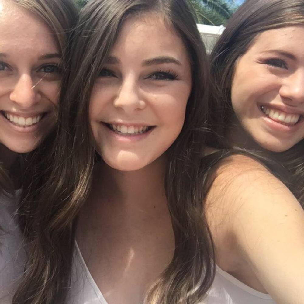 Meet your Posher, Arielle