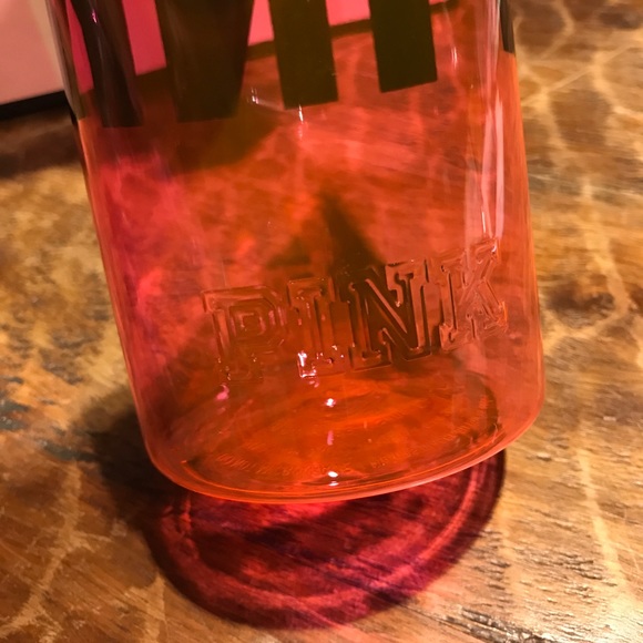 FREE PINK Victorias Secret Water Bottle - Picture 3 of 3
