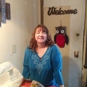 Meet your Posher, Teresa