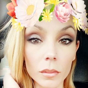 Meet your Posher, Becky