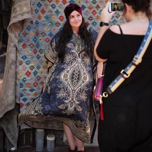 Meet your Posher, Elizabeth