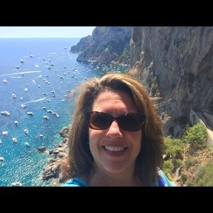 Meet your Posher, Shari