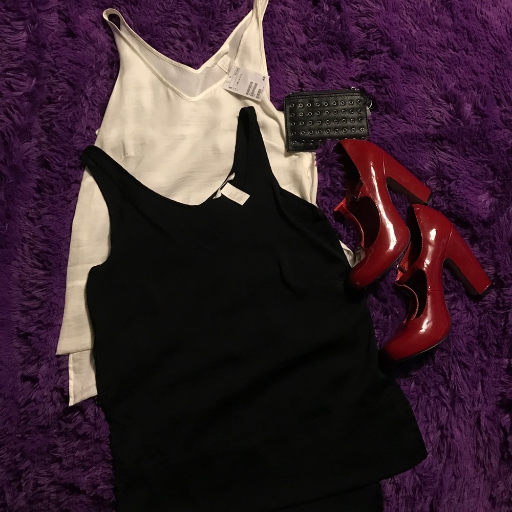 2 H&M Tops