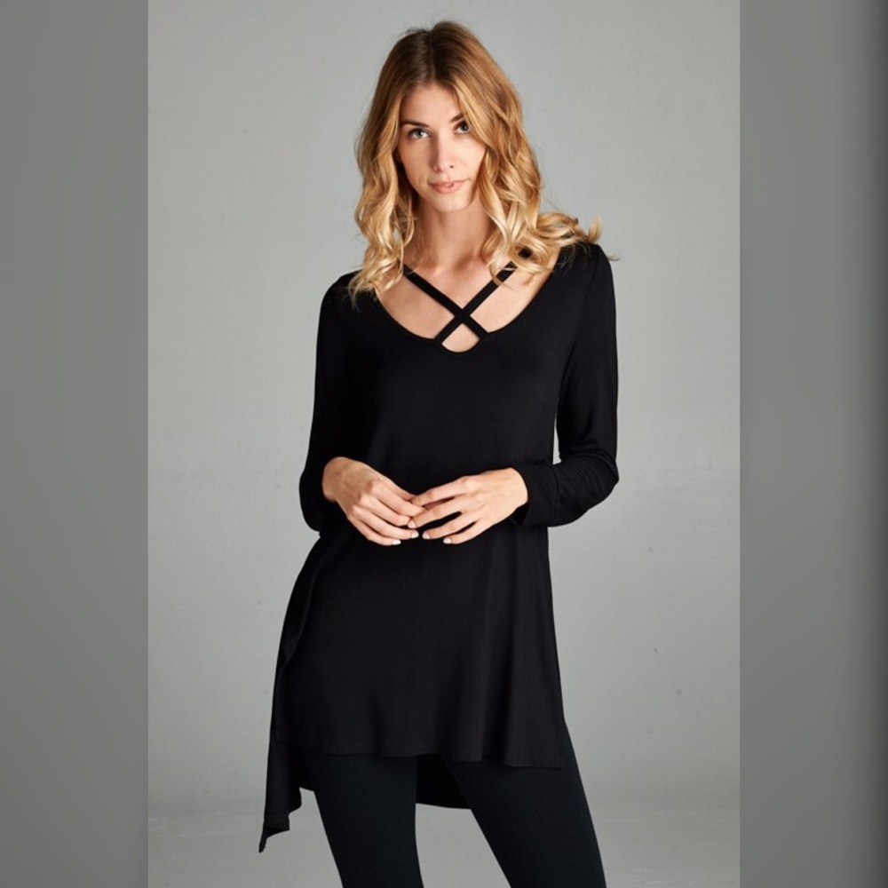 Long Sleeve Criss Cross Top - Picture 4 of 5