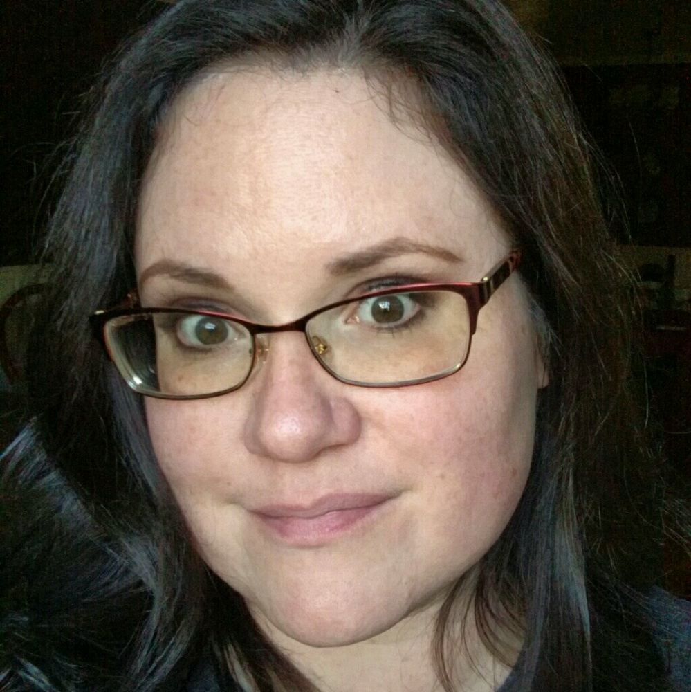 Meet your Posher, Traci