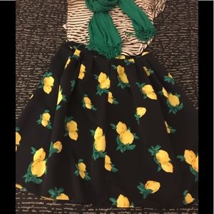New York & Company Lemon Print Midi Skirt Pockets!