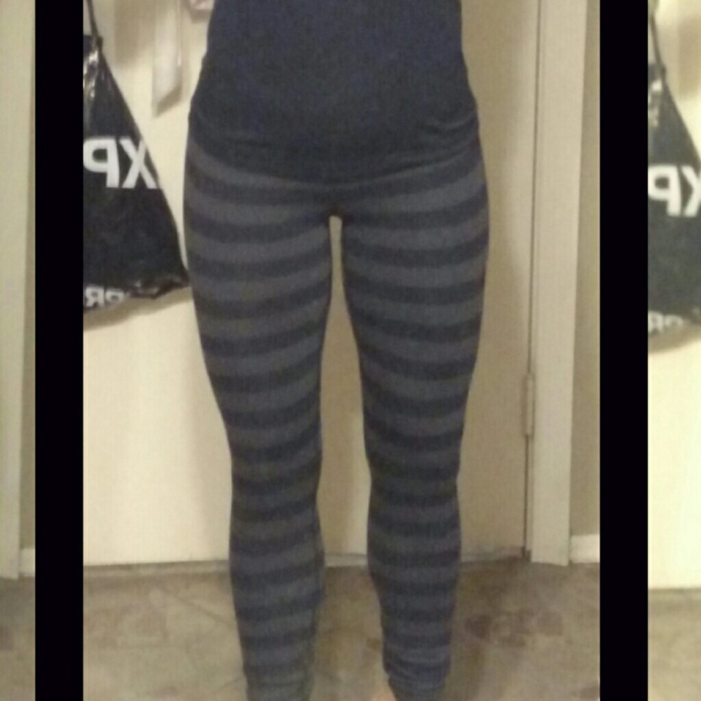 Lululemon Macro Micro WUP sz 4