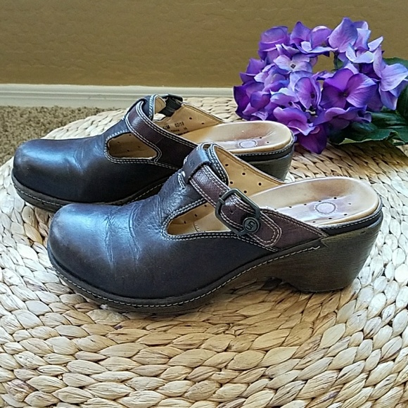 clarks unstructured clogs