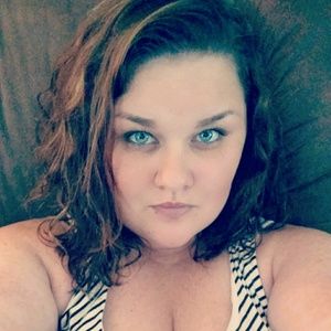 Meet your Posher, Serena