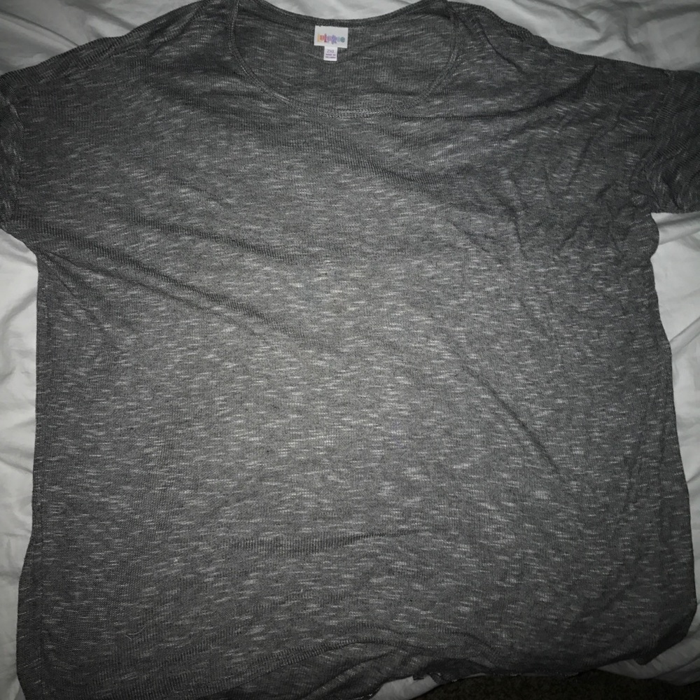 Lularoe thin sweater Irma