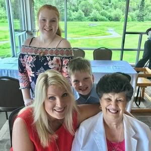 Meet your Posher, Anna