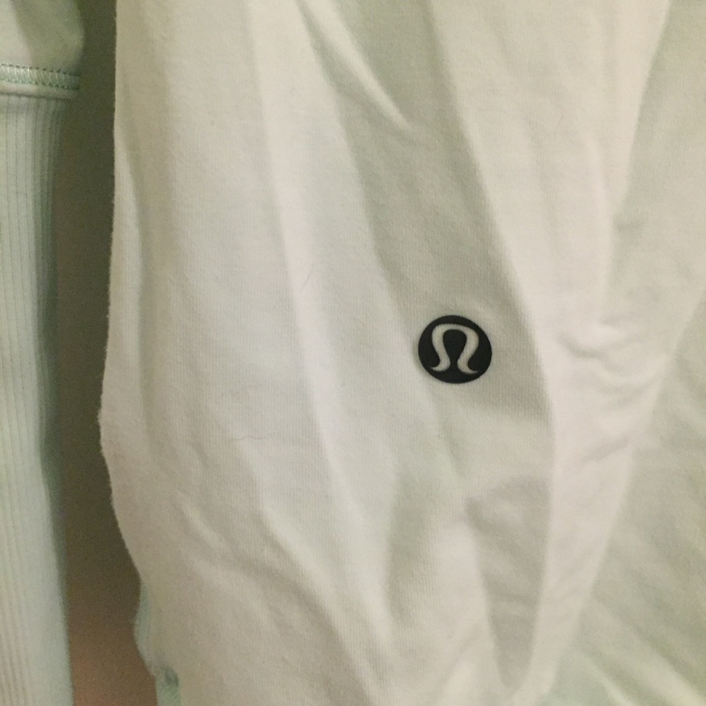 Lululemon Jacket ⚡️SOLD⚡️ - Picture 3 of 6