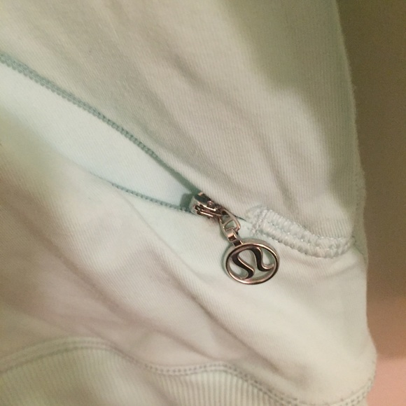 Lululemon Jacket ⚡️SOLD⚡️ - Picture 5 of 6