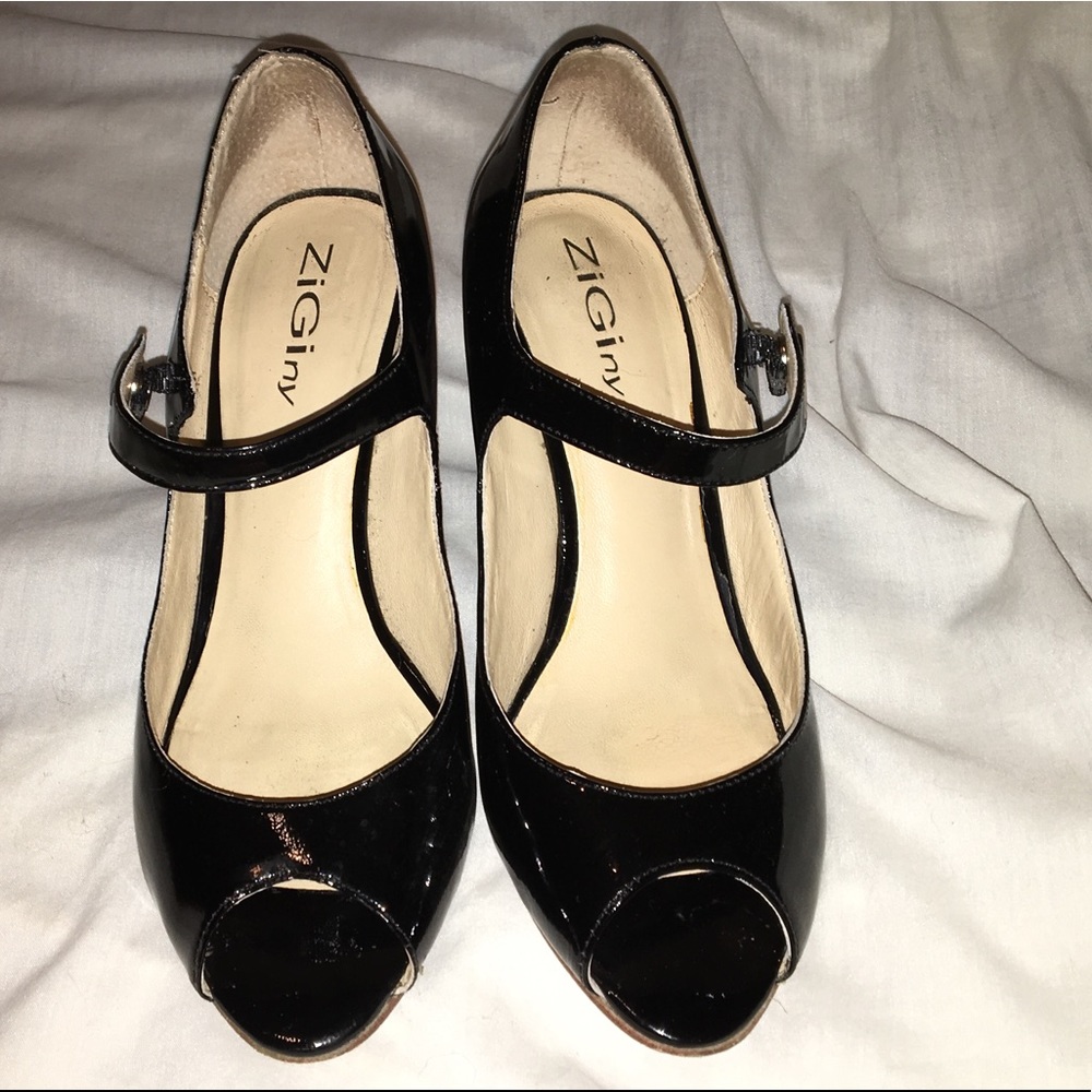 ZiGi NY Patent leather peep toe Mary Jane