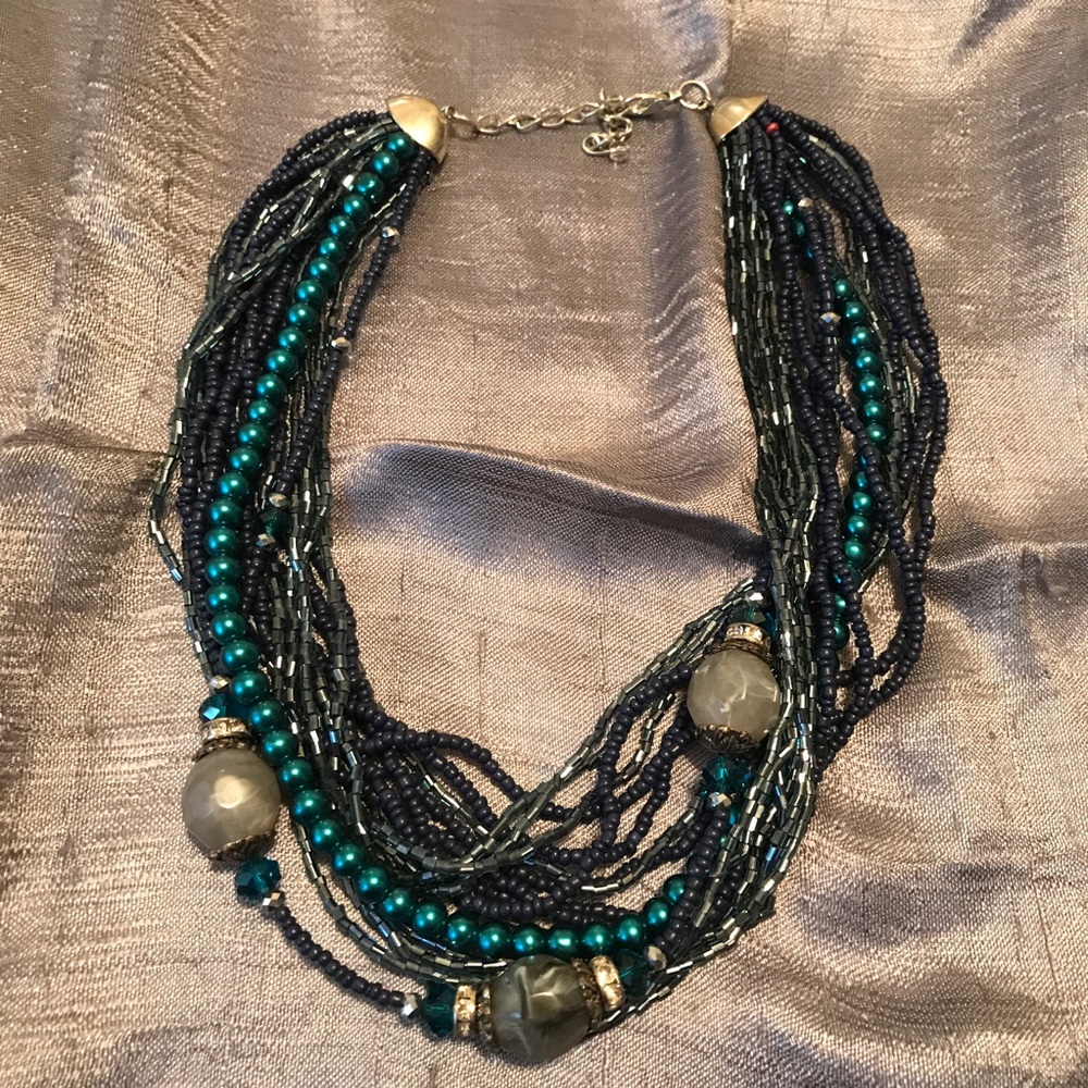 🎉CCO ⚡️Multi strand statement necklace