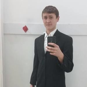 Meet your Posher, Austin