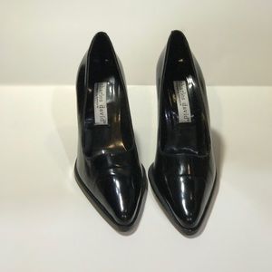 CHARLES David thick heel black pump 7.5