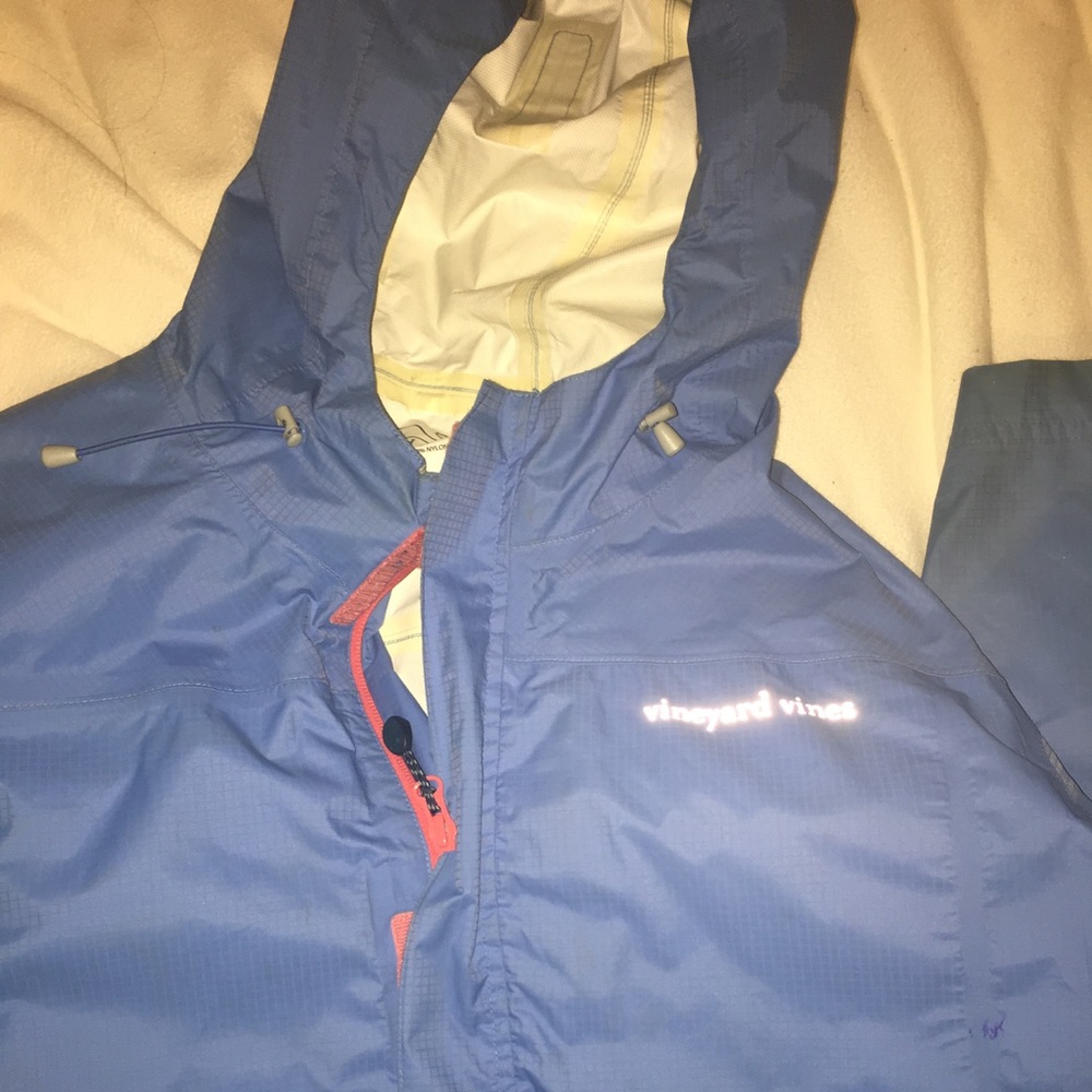 Vineyard Vines quarter zip rain coat