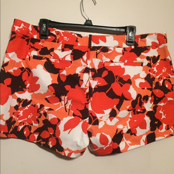 Michael Kors shorts size 16 new - Picture 2 of 5