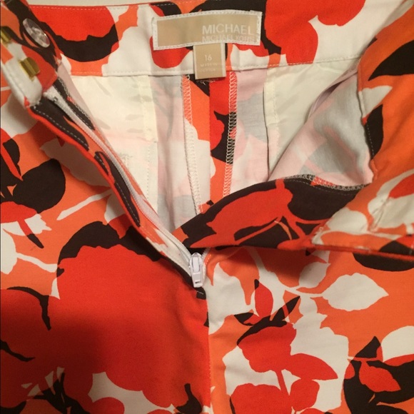 Michael Kors shorts size 16 new - Picture 4 of 5