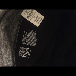 NWT Victoria's Secret Yoga pants L