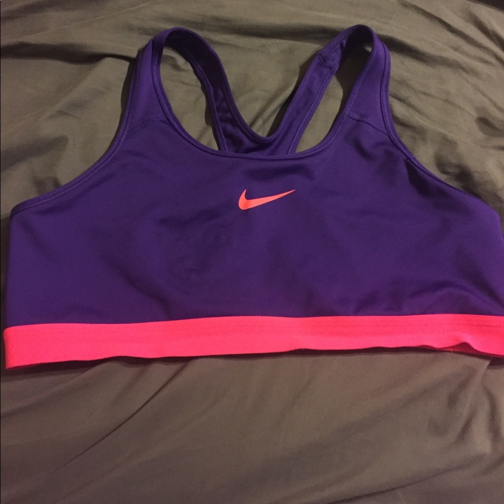 Nike sports bra