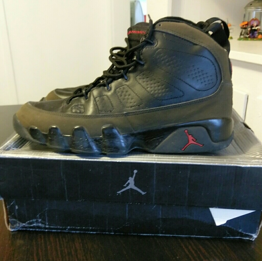 Air jordan retro 9
