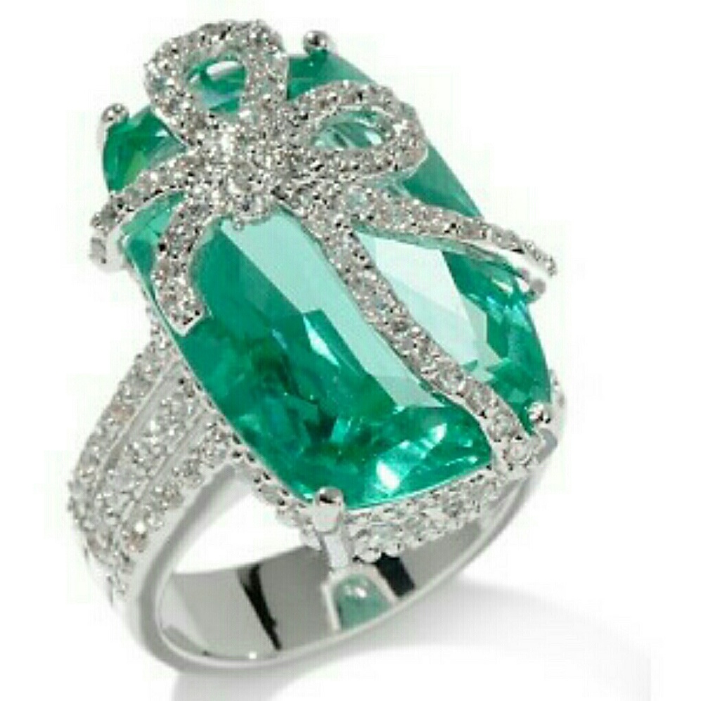 Suzanne Somers Gift Ring