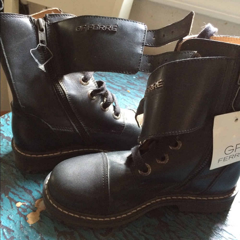 GianFranco Ferre short combat boots
