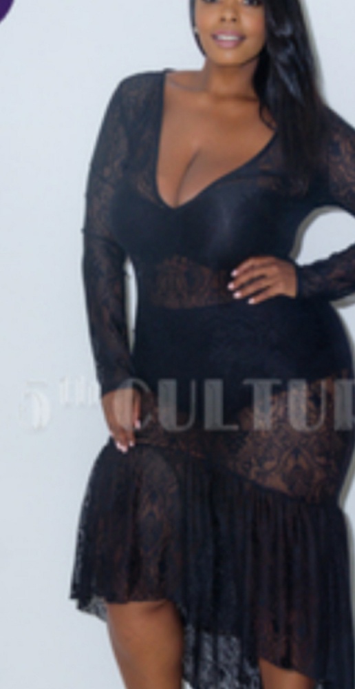 Plus size black lacy flounce maxi dress