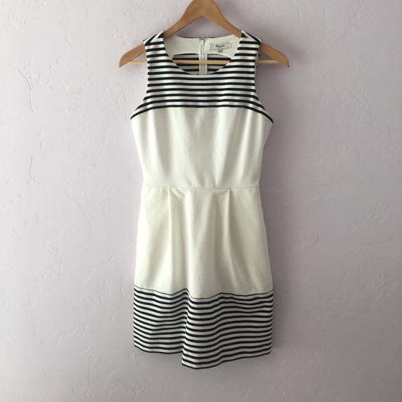 Madewell Dresses & Skirts - Madewell Verse Dress in Stripe