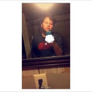 Meet your Posher, Ulises