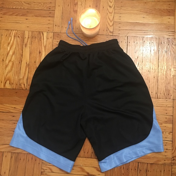 🔥Air Jordan shorts size small - Picture 5 of 8