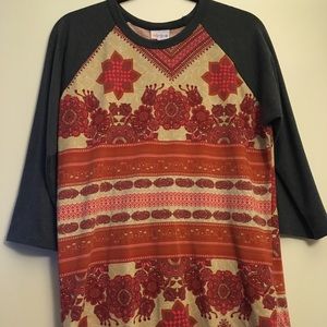 LuLaRoe Randy tee size Large