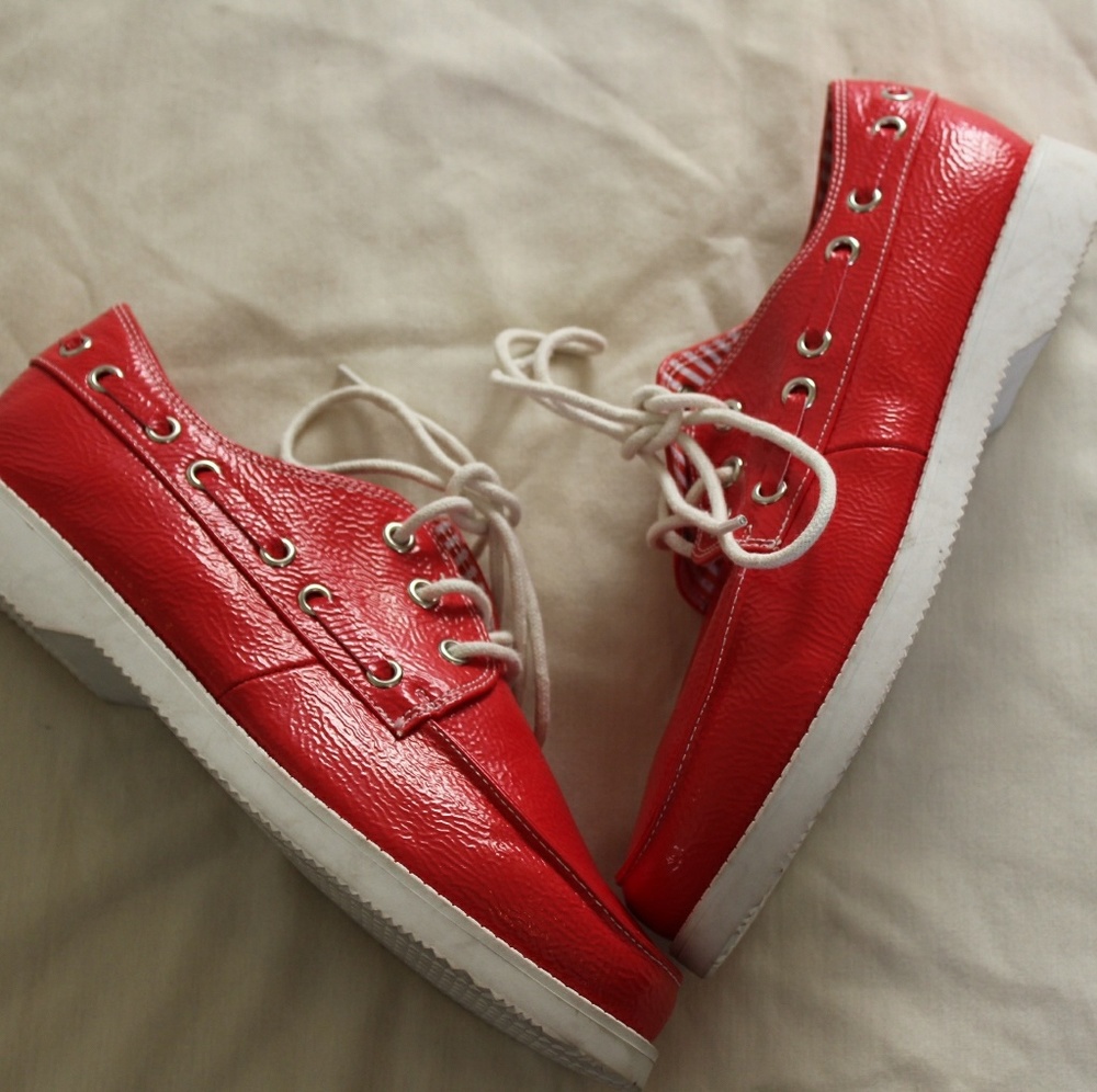 [But another innocent tale] shoes