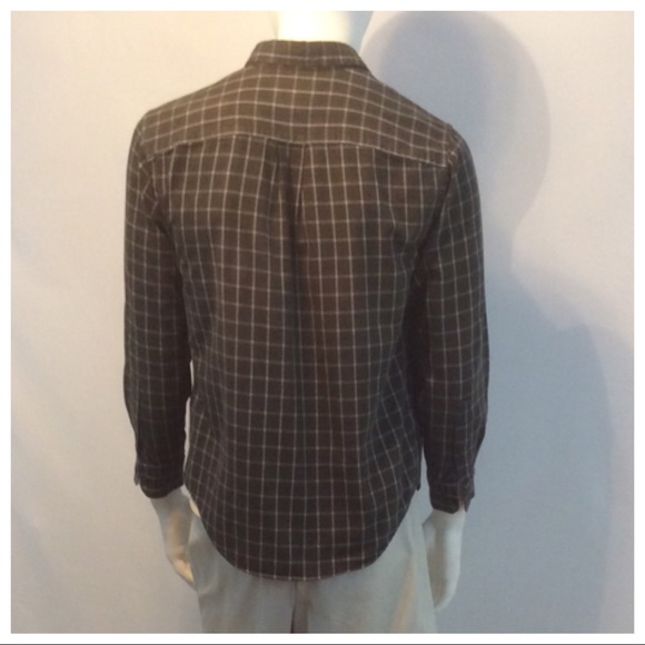 ST JOHN'S BAY Men's Checkered Shirt - Picture 2 of 8