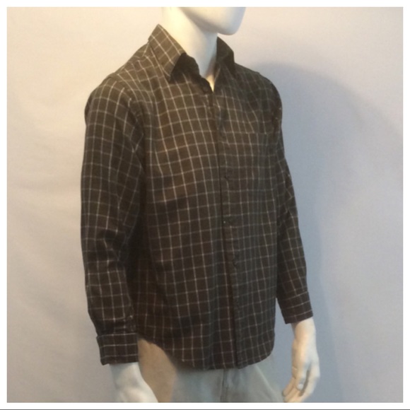ST JOHN'S BAY Men's Checkered Shirt - Picture 3 of 8