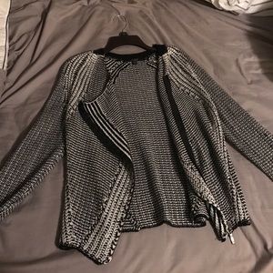 Guess zip up sweater