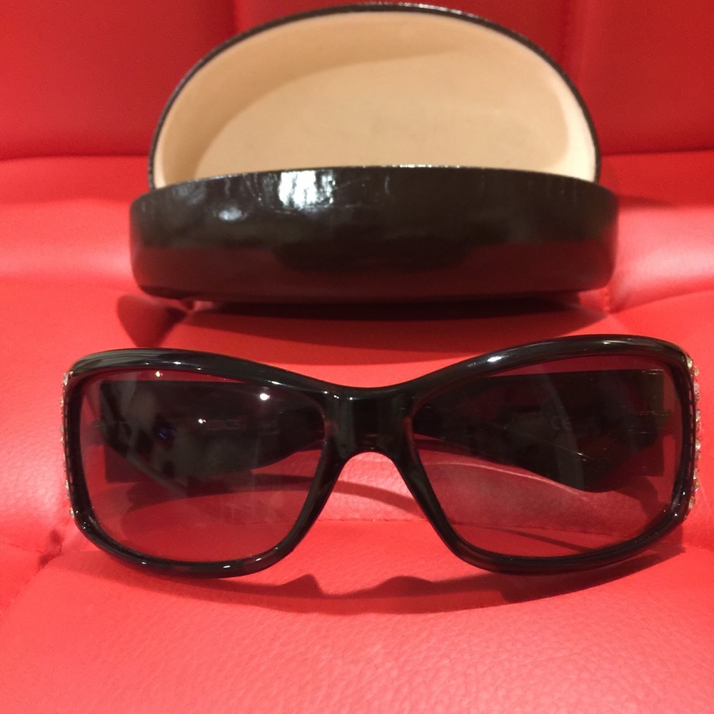 Women sunglasses