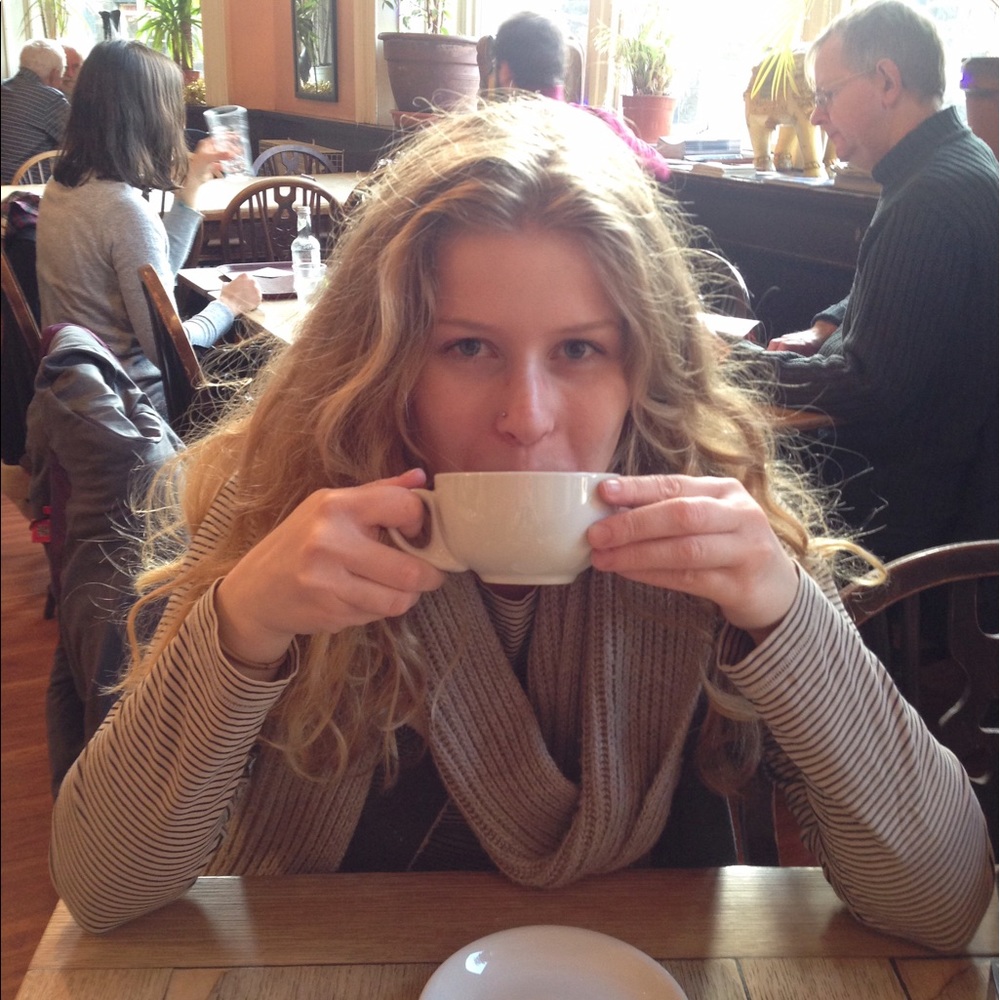 Meet your Posher, Emma