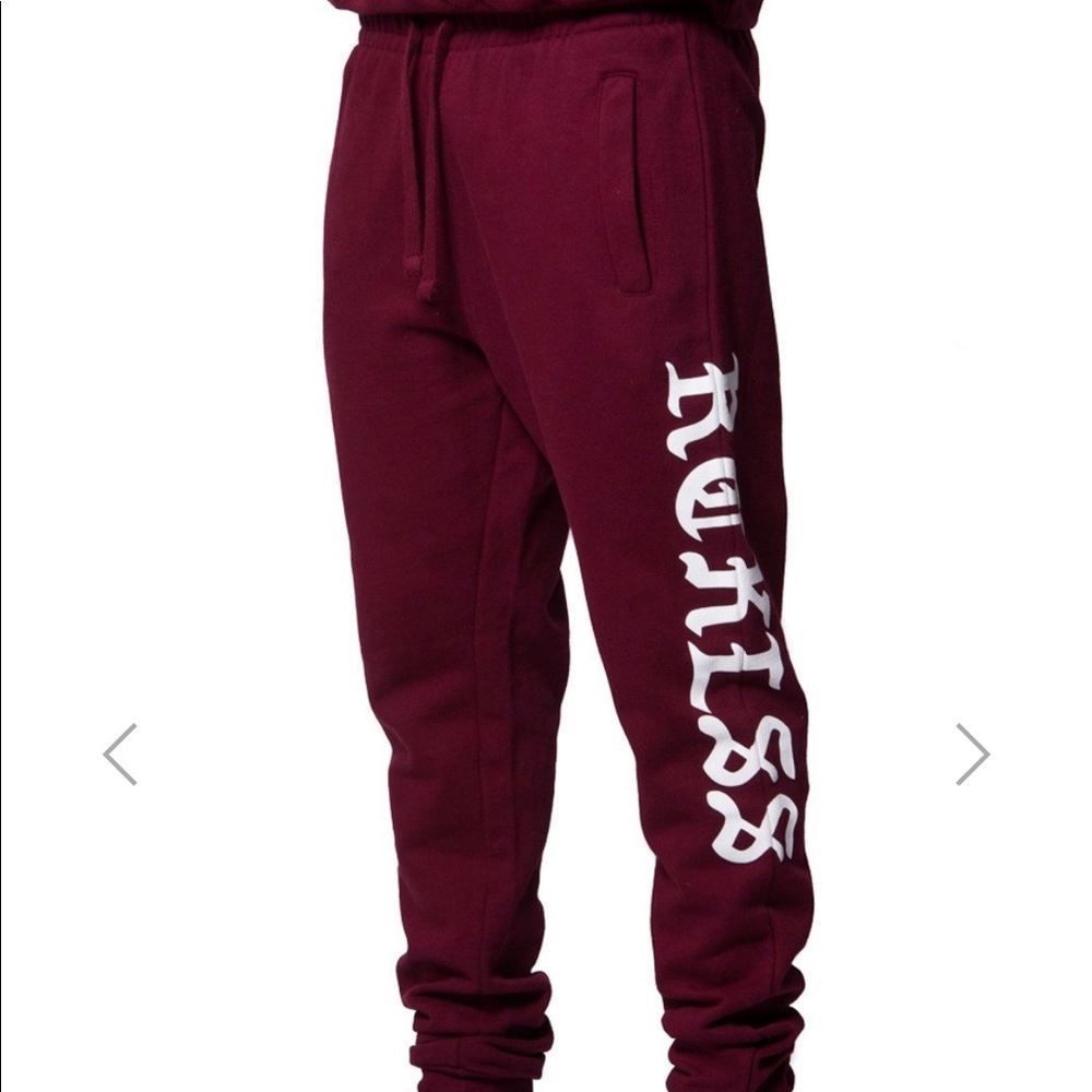💞NWT Young & Reckless Burgandy Jogging Pants💞