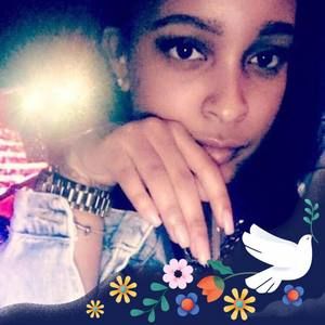 Meet your Posher, Arianna