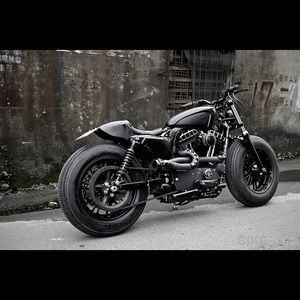 Meet your Posher, Leon